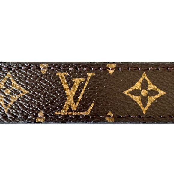 Louis Vuitton Monogram  LV Iconic Gold IV Initials Buckle  Leather Belt One Size - Picture 12 of 14